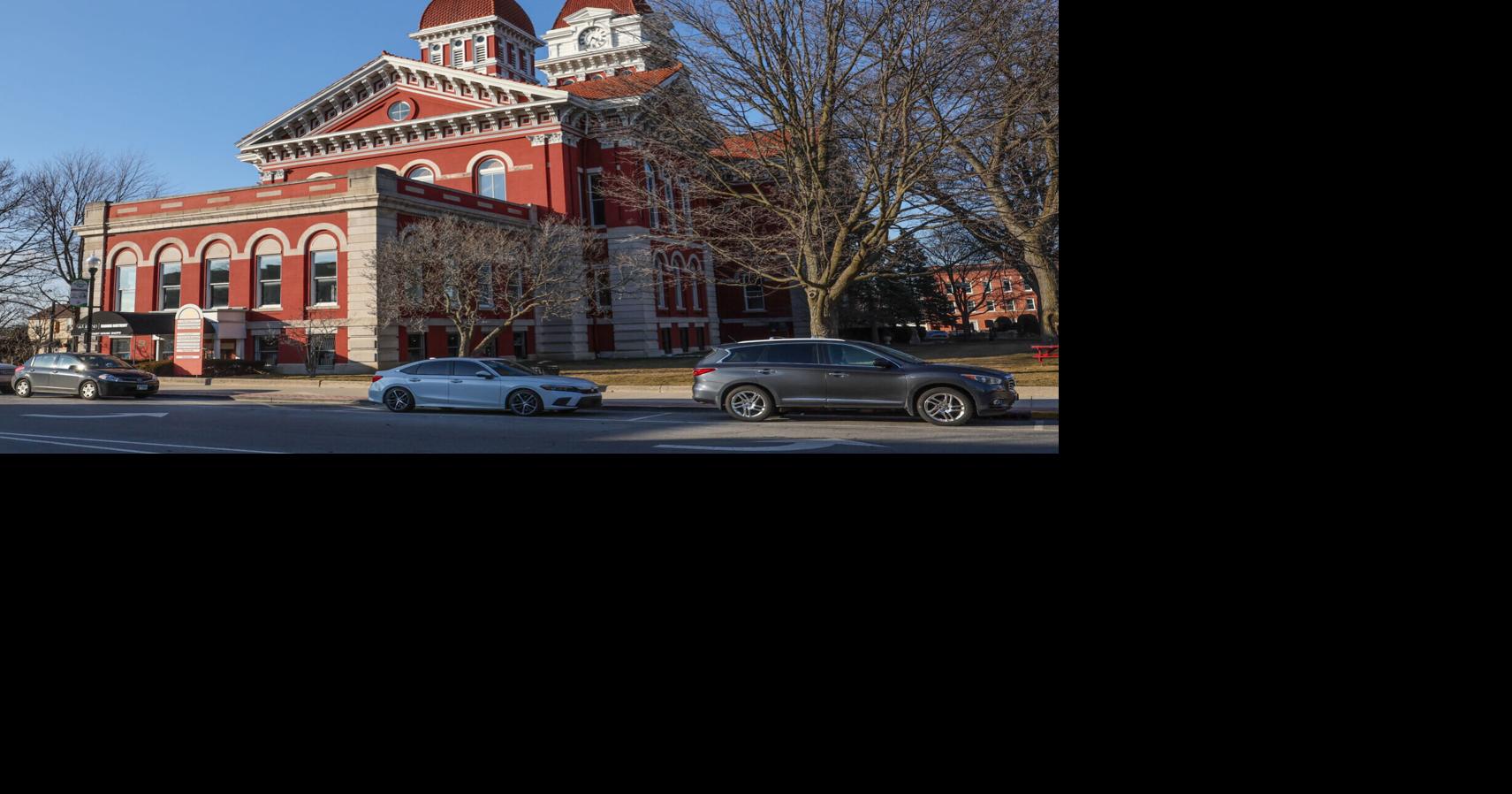Crown Point political hopefuls seek dismissal of courthouse trespassing lawsuit