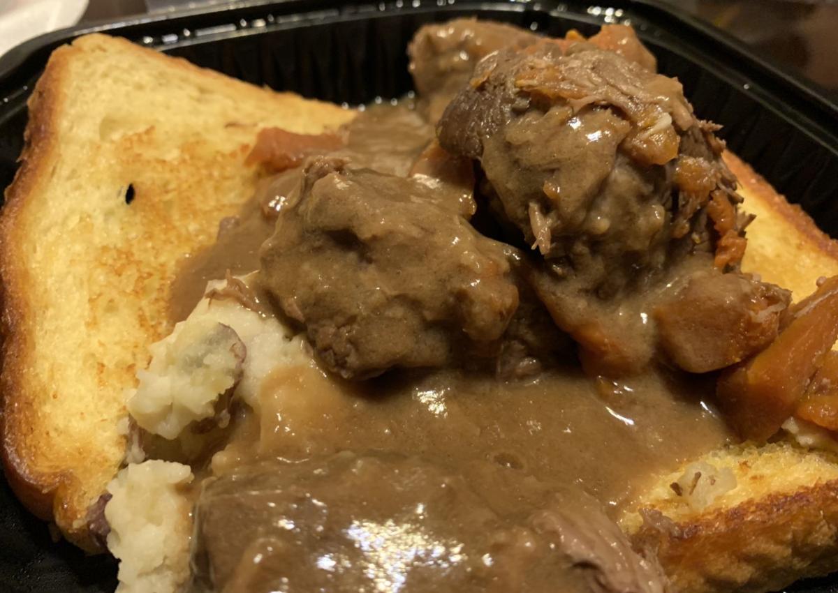 Taste Test Station 21 Dishes Up Pot Roast Just Like Mom S Entertainment Nwitimes Com