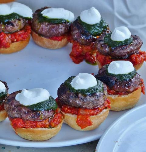 Lamb sliders Basque colors