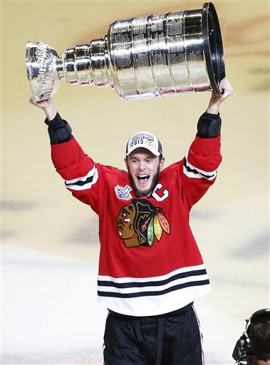 Jonathan toews 2025 stanley cup jersey