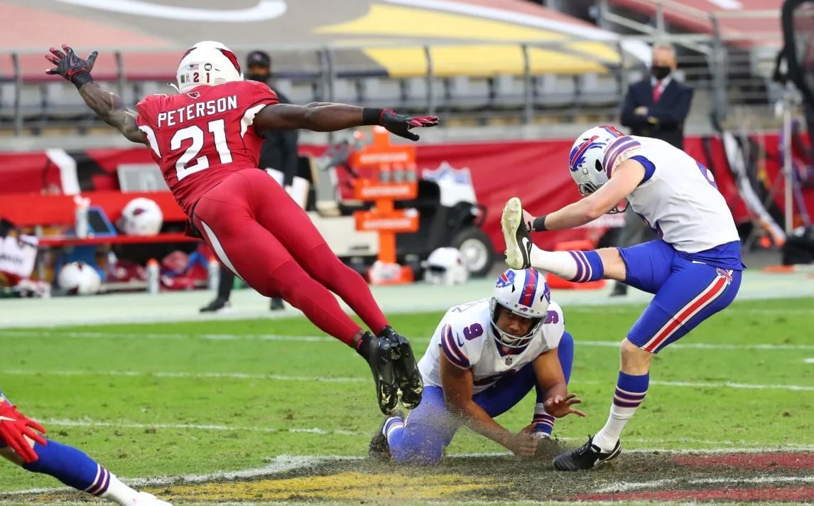 Bills kicker Tyler Bass easily hits 3 50-yard field goals in first