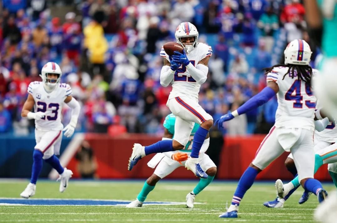 Miami Dolphins take on Buffalo Bills for AFC East supremacy