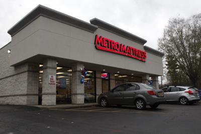 Metro Mattress Celebrates Grand Opening At Lester S State Street Location News Oleantimesherald Com