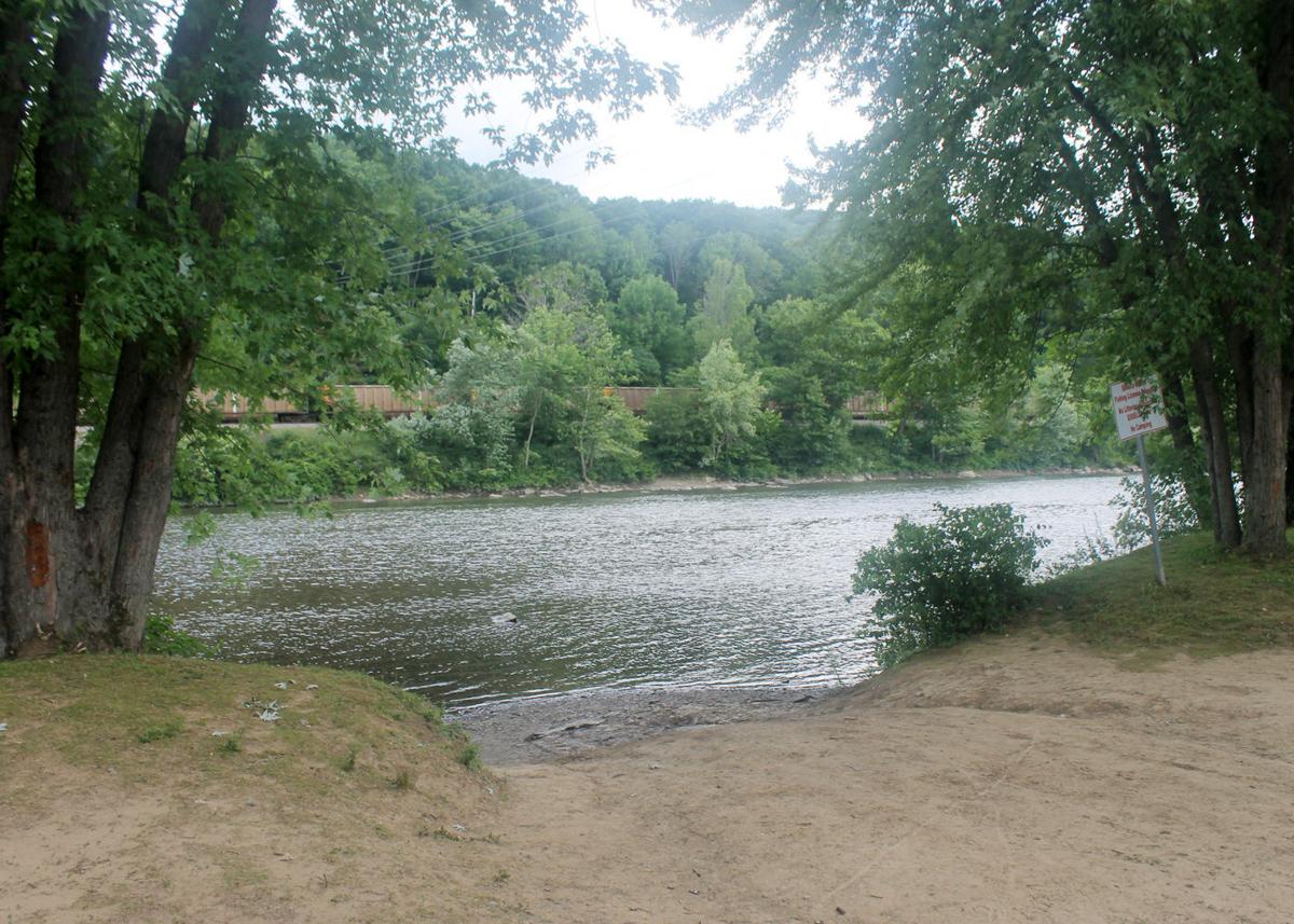 Salamanca man drowns while kayaking in Allegheny River