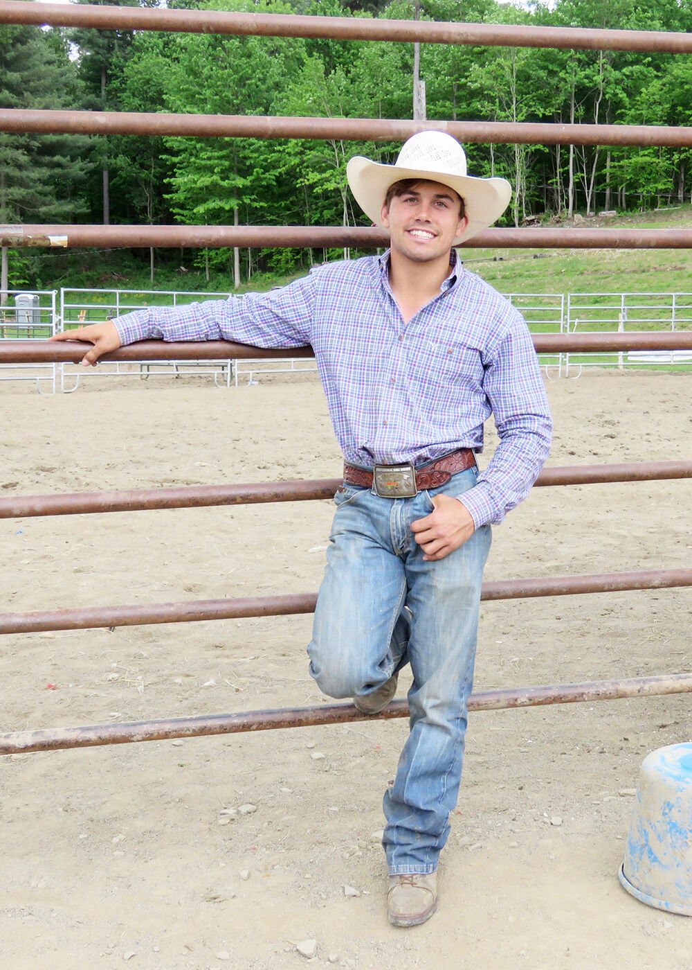 World Champion bull rider instructs students at Triple D Rodeo