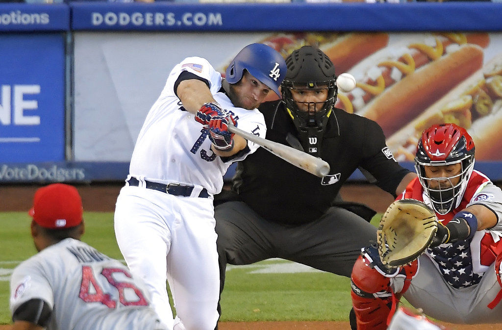 Dodgers' Max Muncy accepts spot in Home Run Derby