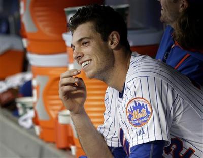 Matz has record day in debut, Mets beat Reds 7-2
