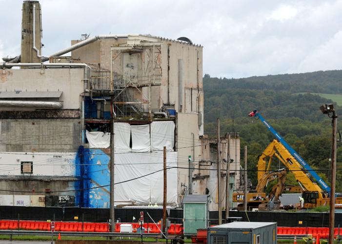 Main Plant Process Building 'deconstruction' underway at WVDP