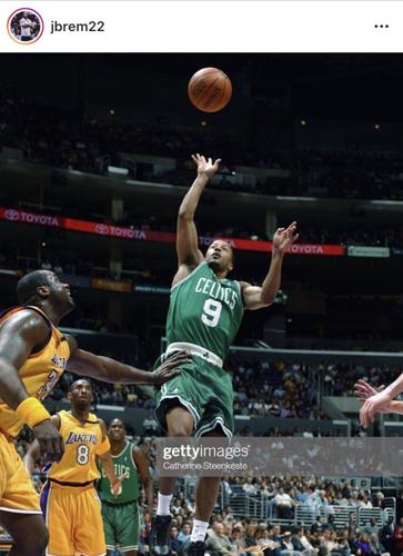 Incredible Kobe Bryant Throwback Photos that Highlight the Legendary  Laker's 20-Year Career