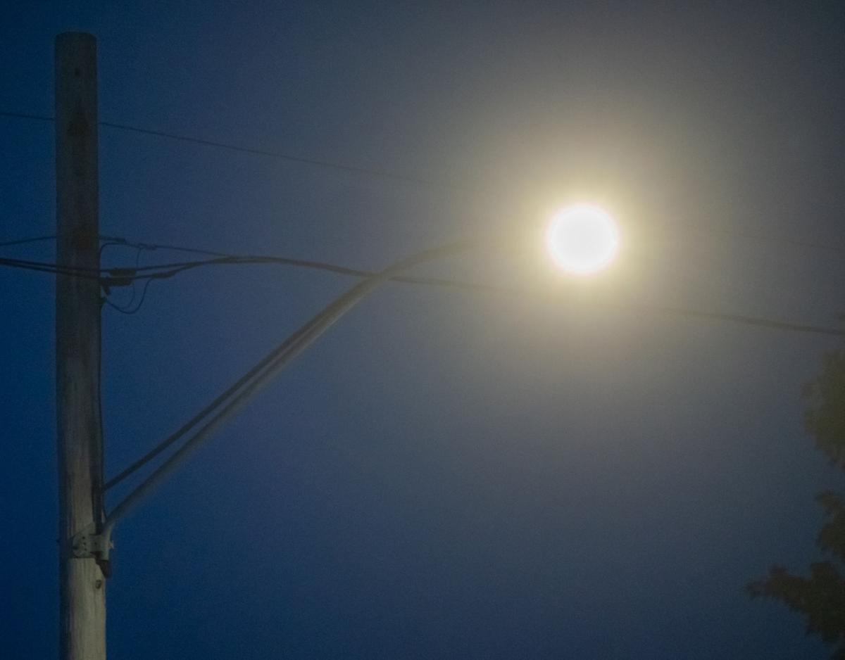 National Grid Olean Announce 1 300 Street Lamps Switched To Leds News Oleantimesherald Com