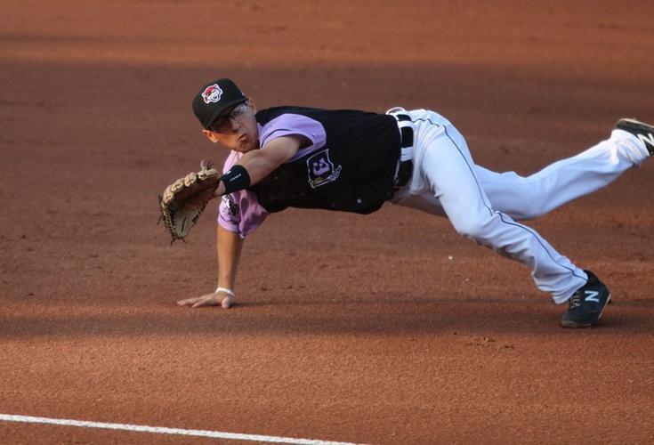 Roger Clemens watches as son, Kody, makes MLB debut with Detroit