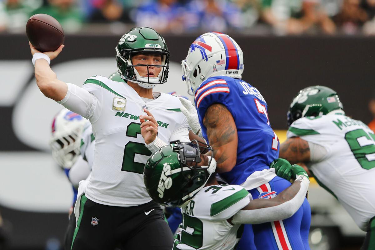 Allen settles down; Bills lead Jets at half