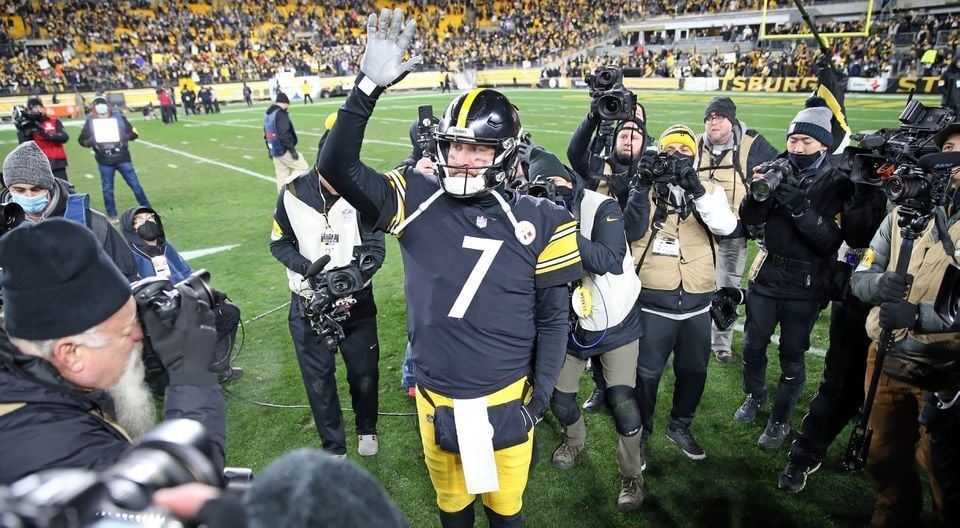 Steelers' Ben Roethlisberger calls time on 'exhilarating' 18