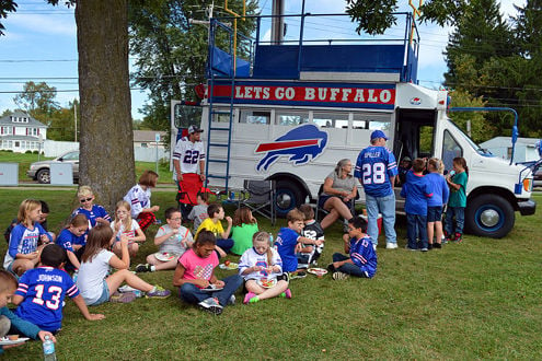 Tailgating for teamwork: East View hosts NFL-style party for