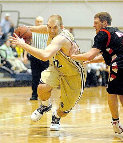 Pitt Bradford Moves Into Amcc Final Four Sports