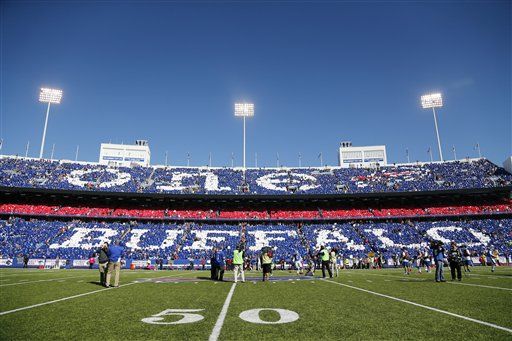 Patriots Notebook: Hightower and Chung help Pats rookies