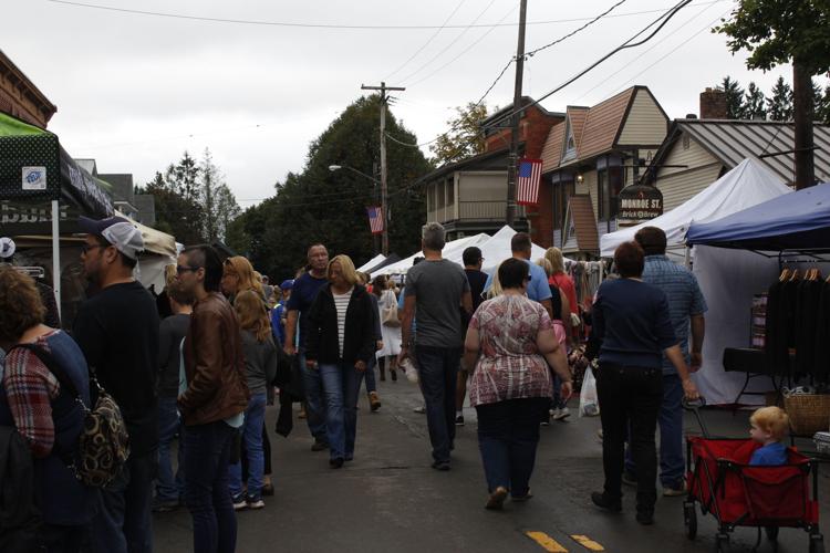 Thousands enjoy the Ellicottville Fall Festival this weekend News