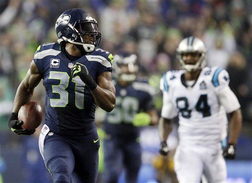 Wilson And Chancellor Leads Seattle Past Carolina 31-17