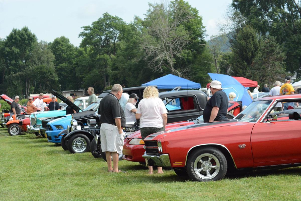 Street Classic Car Show Draws Hundreds Cattaraugus County Oleantimesherald Com