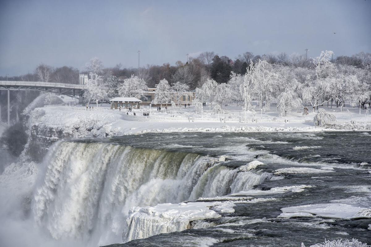 Cold Turns Niagara Falls Into Icy Winter Wonderland News