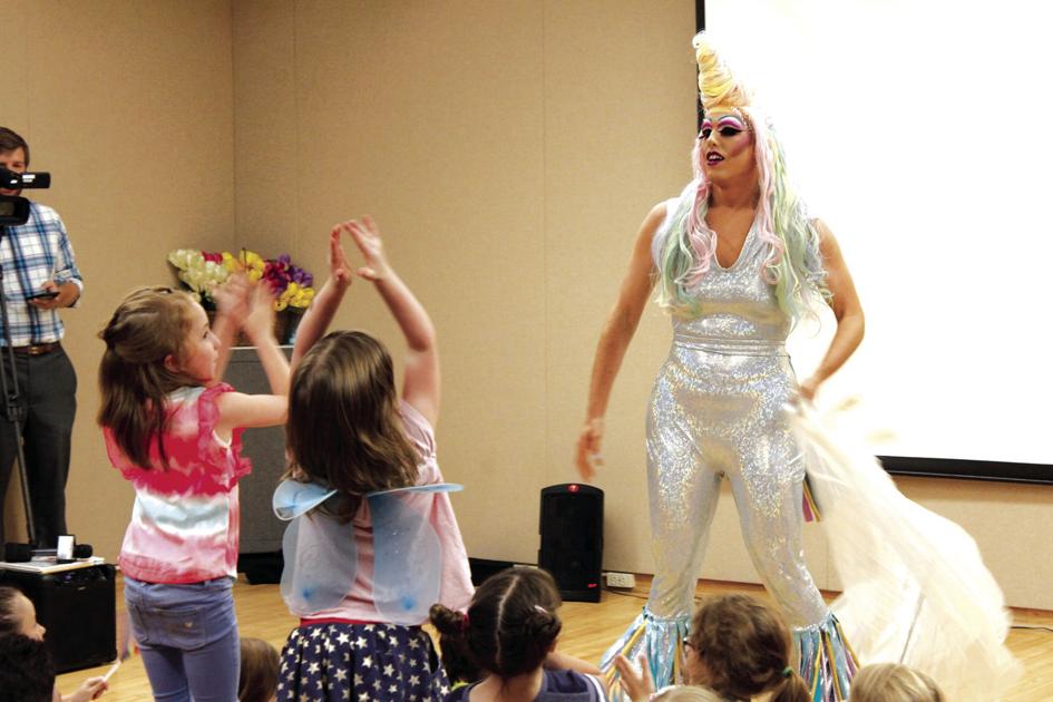 Drag Queen Kids Party brings wave of support to Olean library News
