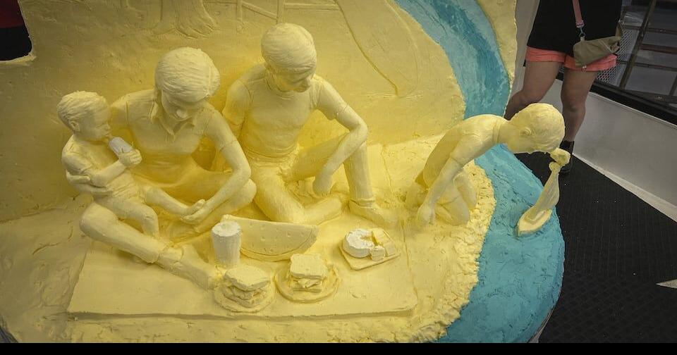 NYS Fair butter sculpture depicts family picnic, dairy farmer planting