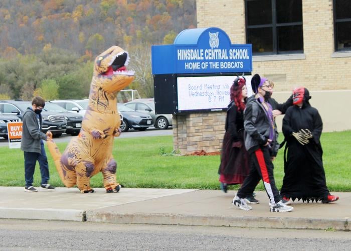 Hinsdale Halloween costume parade News