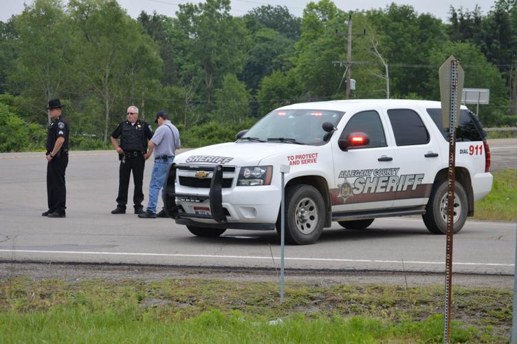 Escaped inmates hunted in Allegany County News