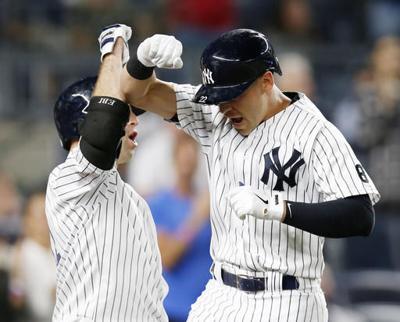 Jacoby Ellsbury reaches 3 times in Yanks' opening loss