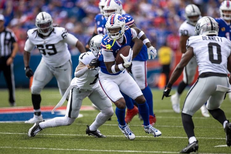 Allen and the Bills bounce back from a season-opening dud with 38-10 rout  of the Las Vegas Raiders