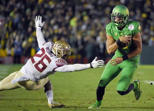 Marcus Mariota Oregon Ducks 20th Anniversary The Pick