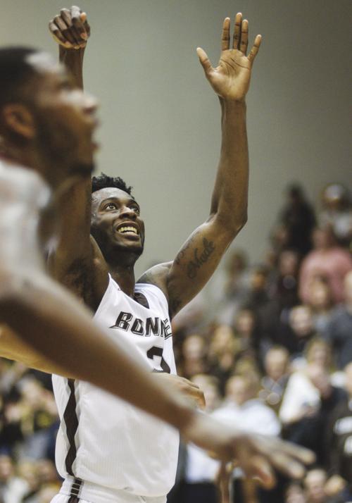 Mobley heats up down the stretch in 67-63 win