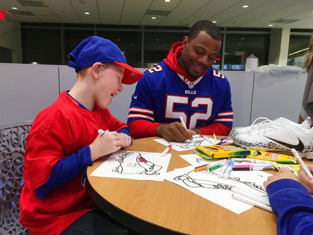 Bills team up with cancer patients to customize their cleats