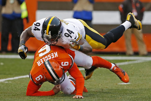 Pittsburgh Steelers linebacker Lawrence Timmons (94) tackles