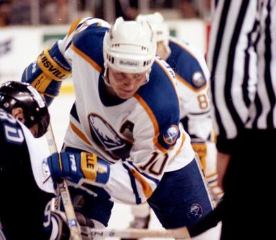 Fighting stomach cancer, Dale Hawerchuk wants 'to live to tell the