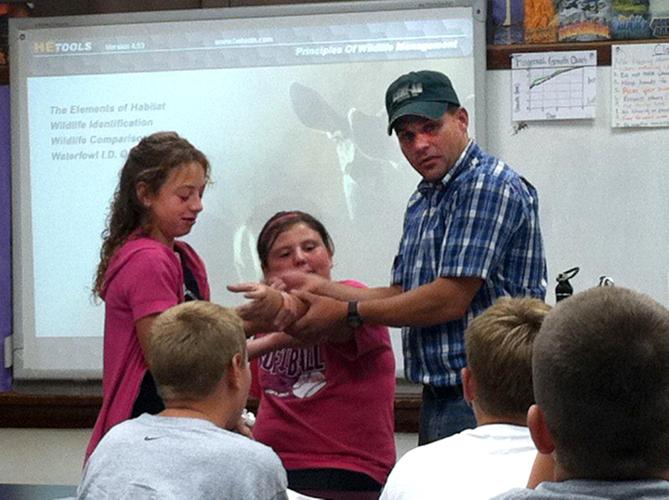 Onida HuntSAFE Class teaches hunting basics Outdoors