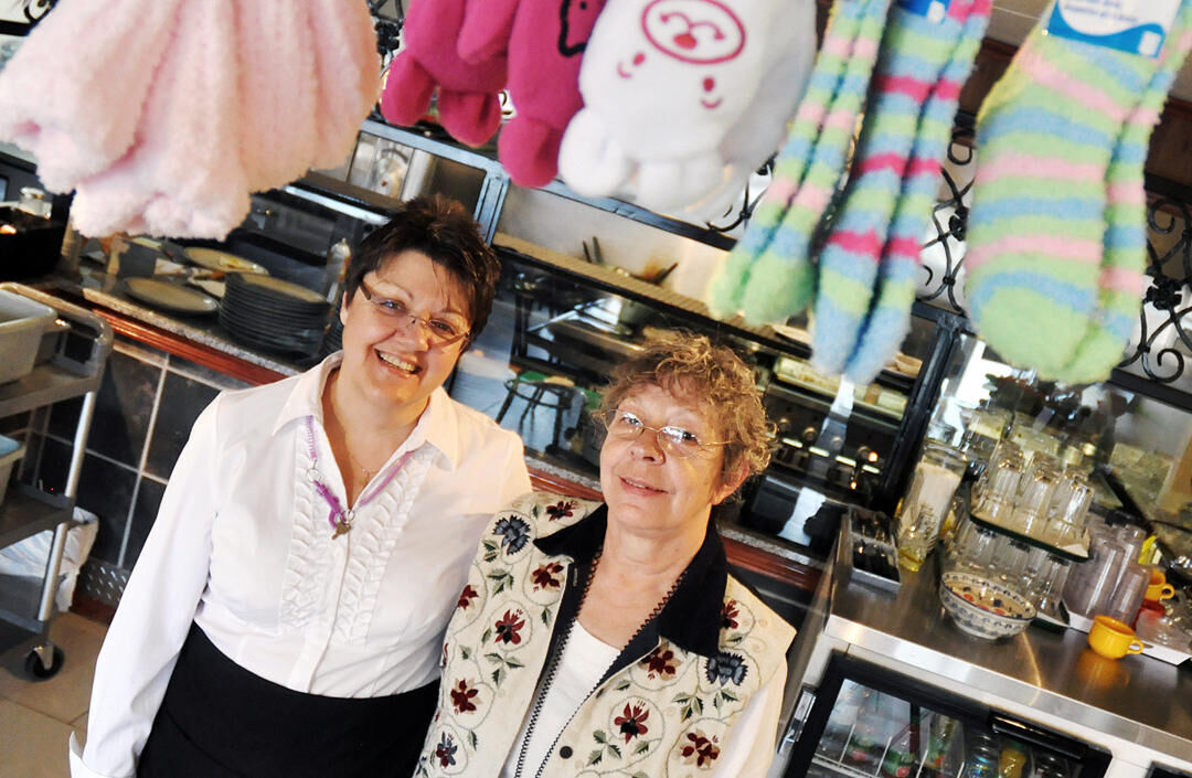 Hung by the griddle with care