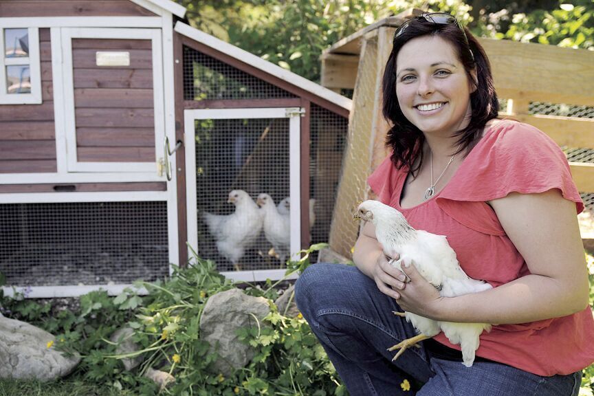 Resident cries fowl over chicken bylaw