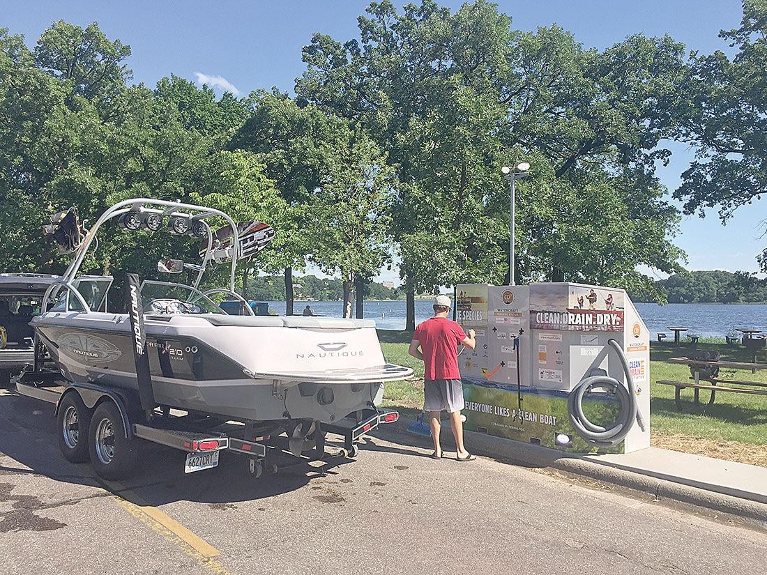 Hightech boat cleaning stations offer solution to aquatic invasive