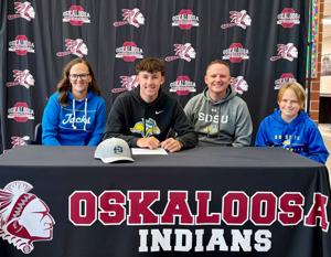 Oskaloosa’s Morrison signs with South Dakota State