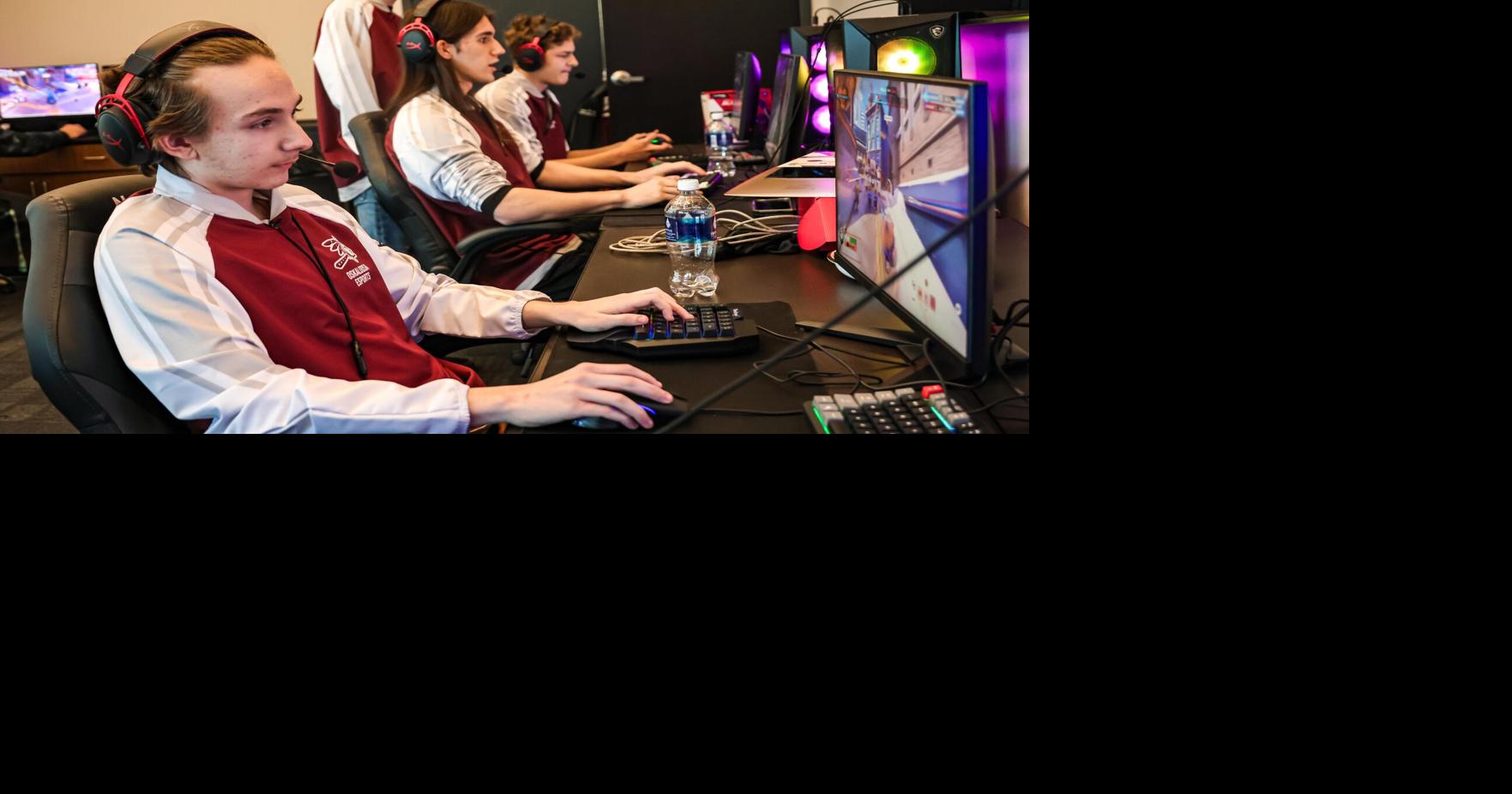 Oskaloosa hosts its first eSports home meet | Sports | oskaloosa.com