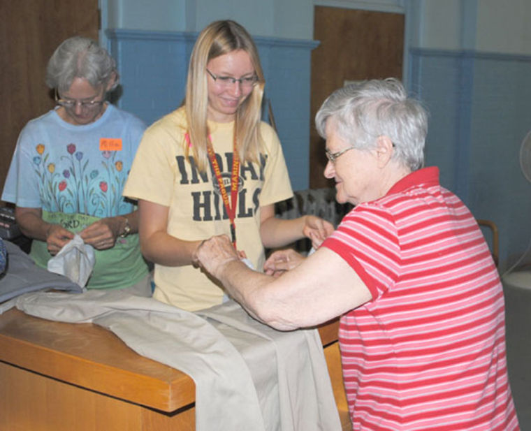 New Hope Community volunteers help needy families Local News