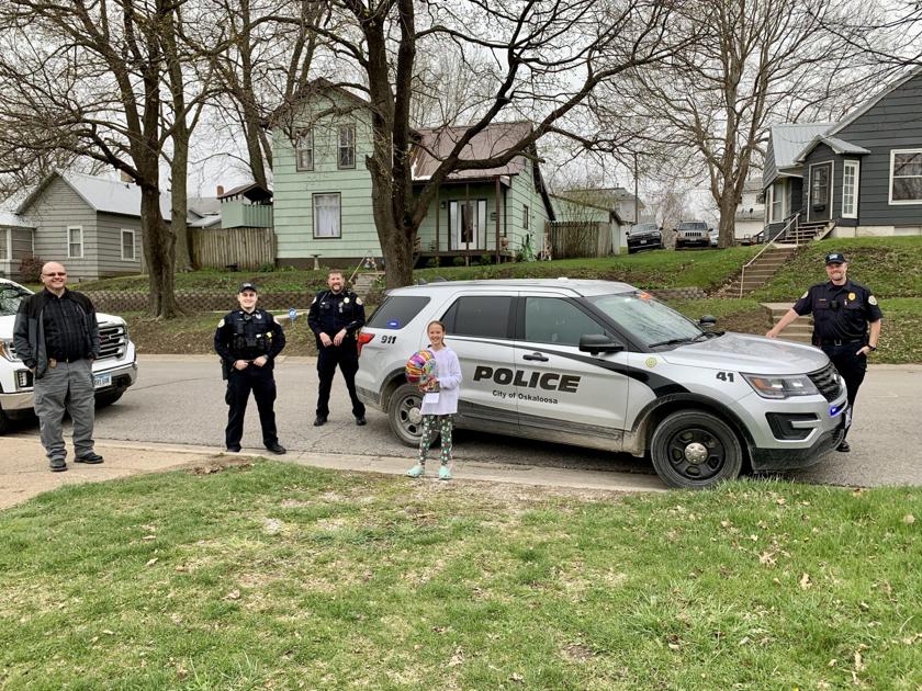 Oskaloosa Police Department spread birthday cheer to children in the