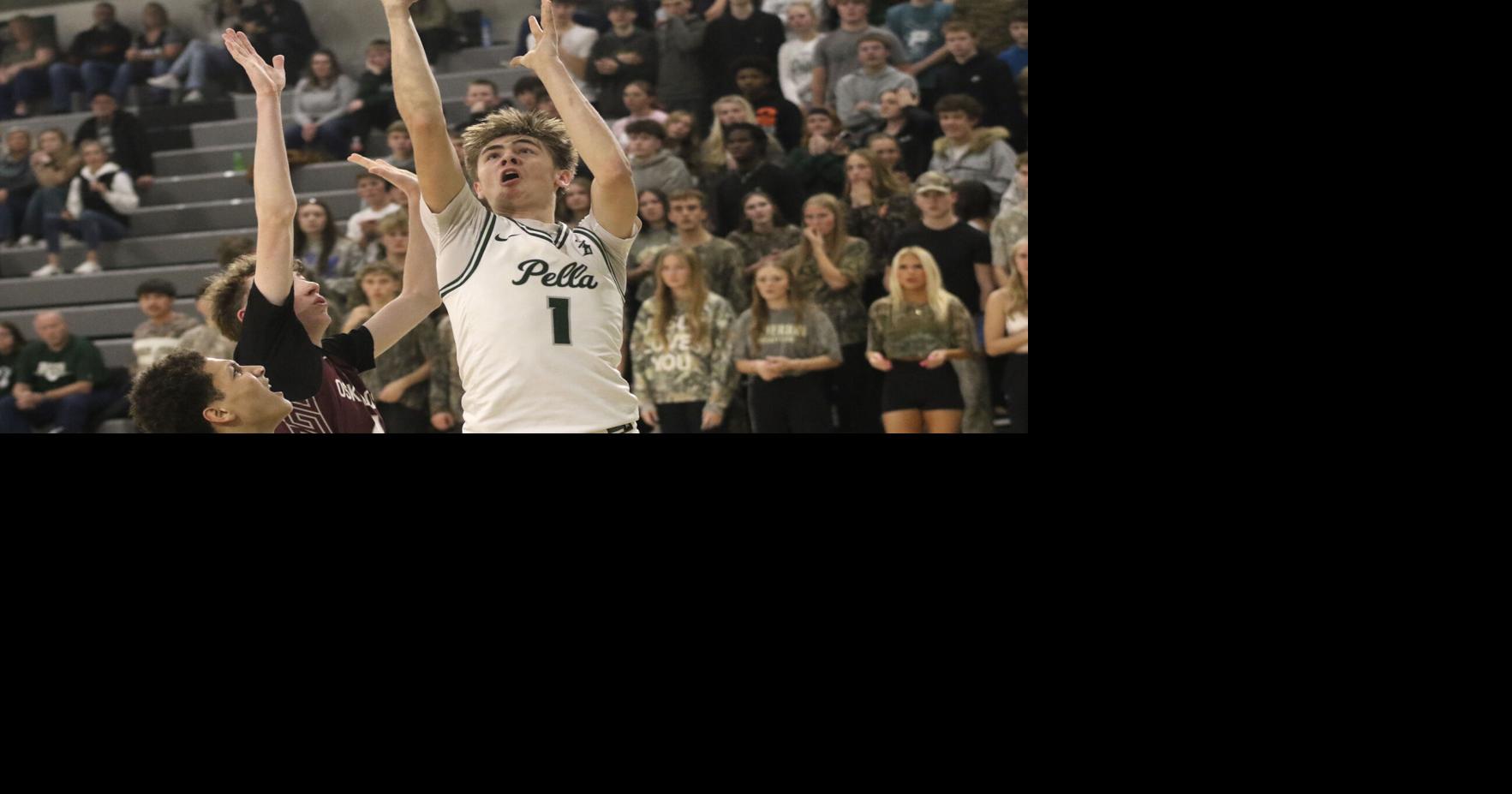 Dutch, Lady Dutch split non-conference battles