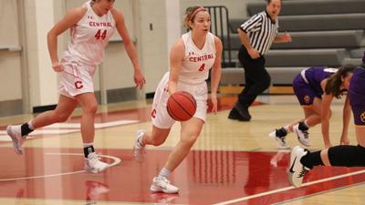 Central Completes 3 0 Women S Basketball Week Local Sports