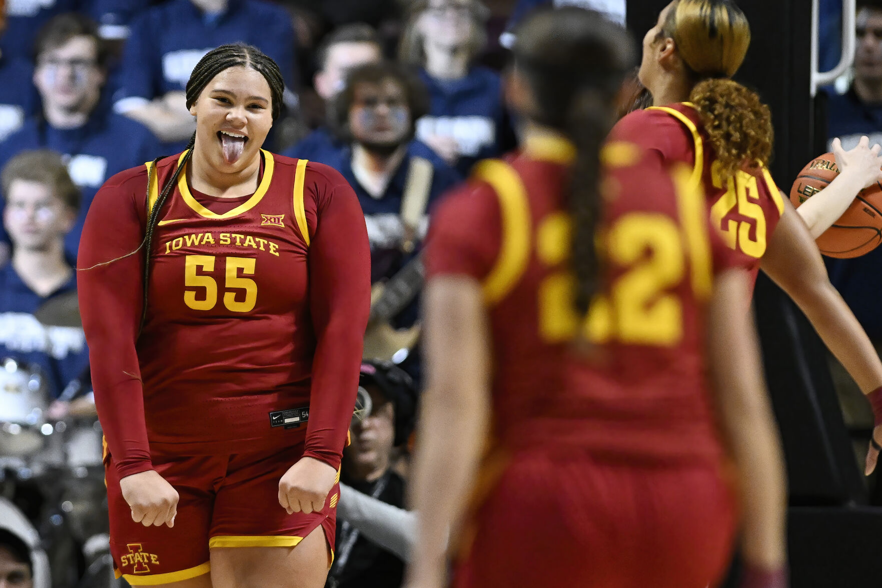 Strong, Bueckers And Shade's Hot Shooting Lift No. 4 UConn To 101-68 ...