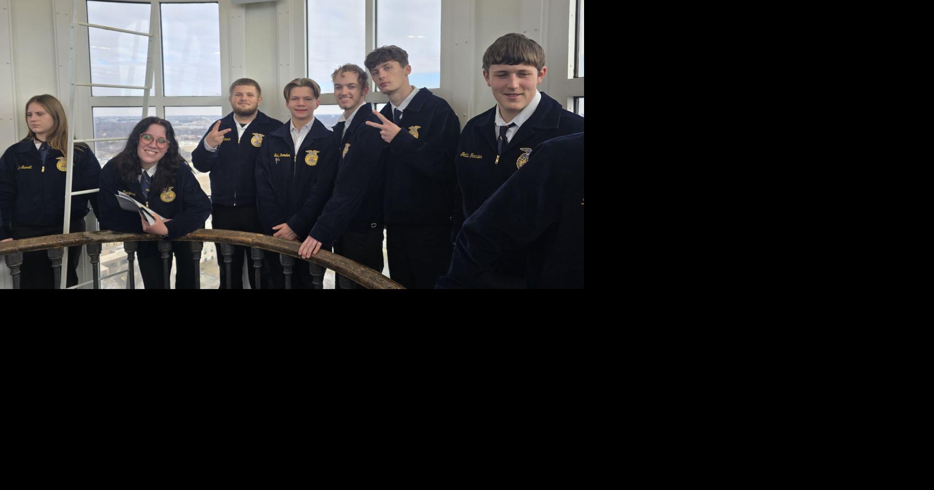 Osky FFA students meet lawmakers in Des Moines