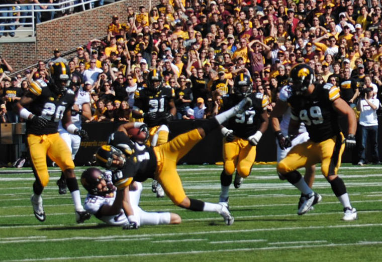 Iowa vs Minnesota
