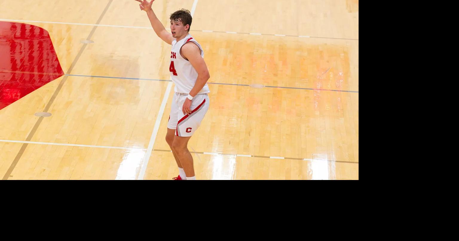 Dutch offense rises to the occasion in men’s basketball win