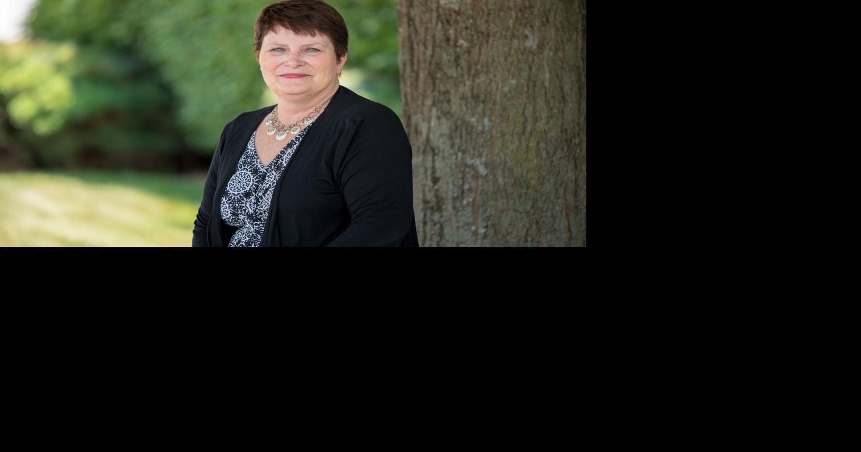 Bank Iowa celebrates retirement of longtime employee Local News